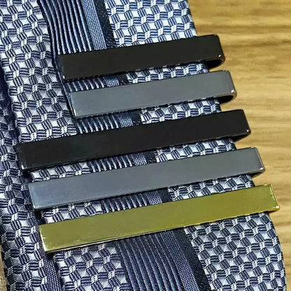 mini pince a cravate modele