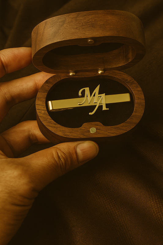 pince à cravate unique