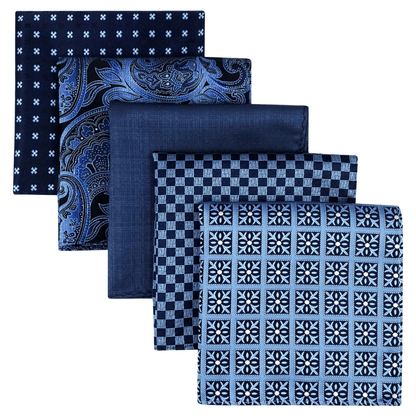 pochette élégante bleu marine